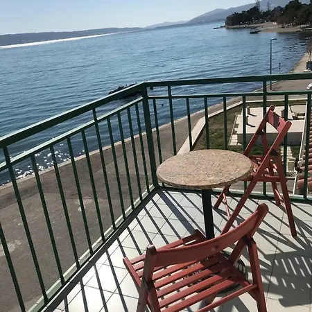 Meerblick * Kastela