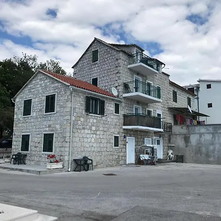 Meerblick Apartman *